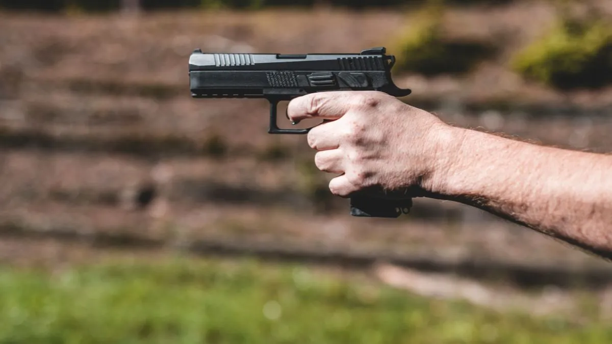 bihar-buxar-rjd-labour-leader-arjun-yadav-shot-dead-near-thermal-power-plant