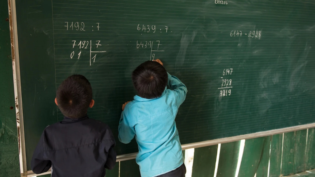 top 10 indian states with lowest literacy rate 1