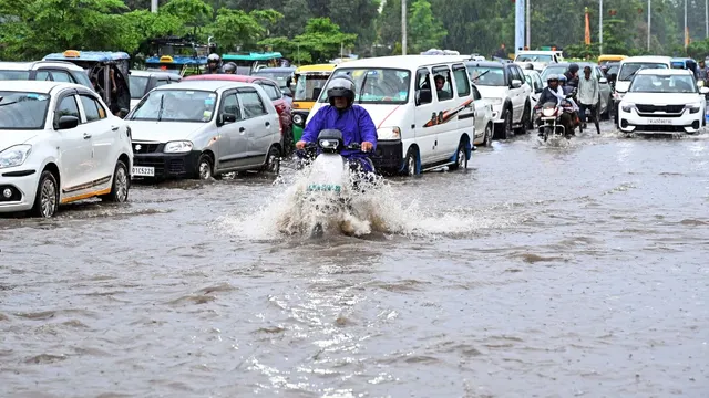 telangana-weather-orange-yellow-alert-issued-for-heavy-rain-in-hyderabad-adilabad-siddipet-and-other-districts-till-may-31