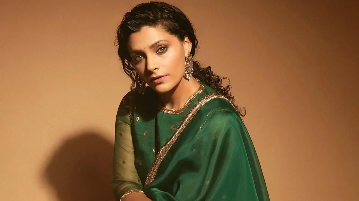 mirzya-actress-saiyami-kher-gears-up-for-malayalam-movie-debut-alongside-roshan-mathew