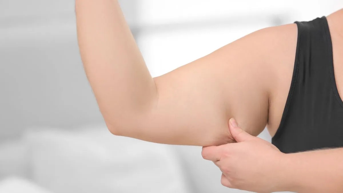 struggling-with-arm-fat-5-yoga-asanas-to-tone-arms-under-10-minutes