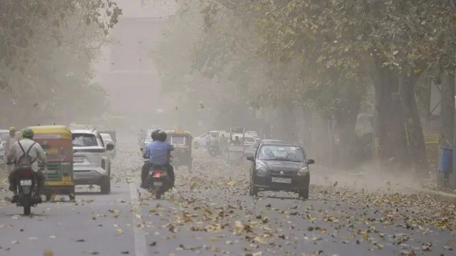 delhi-weather-light-rain-with-strong-winds-expected-in-next-few-hours-across-ncr-check-imd-forecast