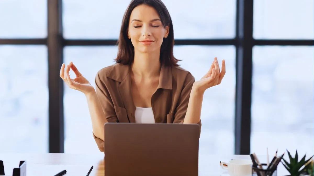 top-7-workaholic-zodiac-signs-who-love-their-profession