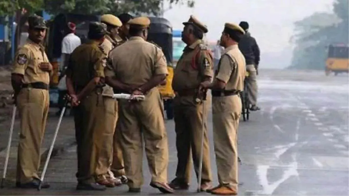High Alert Declared At Delhi's Udyog Bhawan After Ministry Of Heavy Industries Receives IED Bomb Threat Email