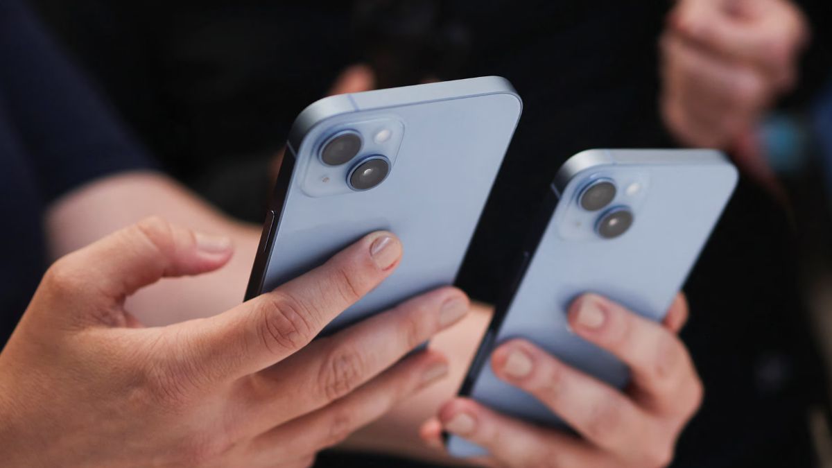 India Becomes Largest Exporter Of iPhones To US, Leaves China Behind