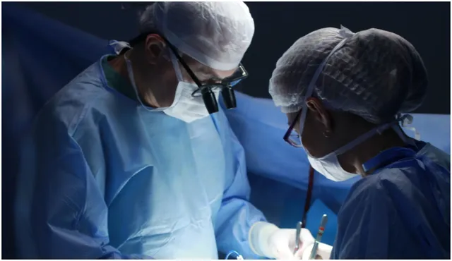 up-news-four-women-deliver-babies-under-mobile-phone-torch-in-ballia-inquiry-ordered