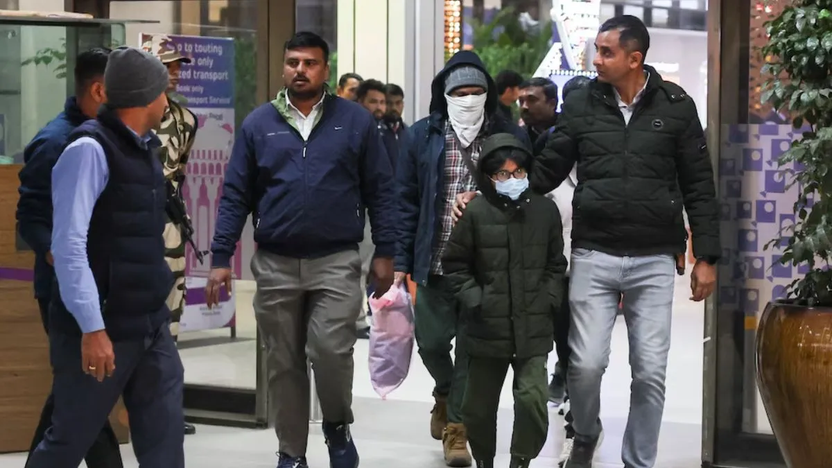 Thousands of Indians Already Sent Back In 2025: Is Your US Visa Next? Here's Why You Should Be Concerned