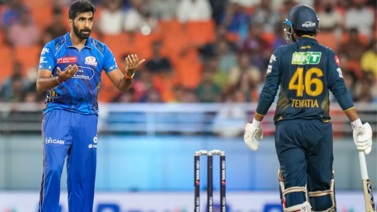'I Know My Job Well': Jasprit Bumrah's 'Relax' Gesture For MI Coach Mahela Jayawardene Goes Viral | Watch