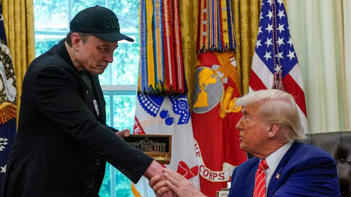 Elon Musk Gets Mysterious Golden 'Key To The White House': But What Does It Really Open? Here’s What It Means