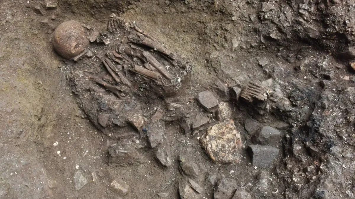 Mysterious ‘Ghost Lineage’ Found In 7,100-Year-Old Chinese Skeleton, Offering Clues To Tibetan Ancestry