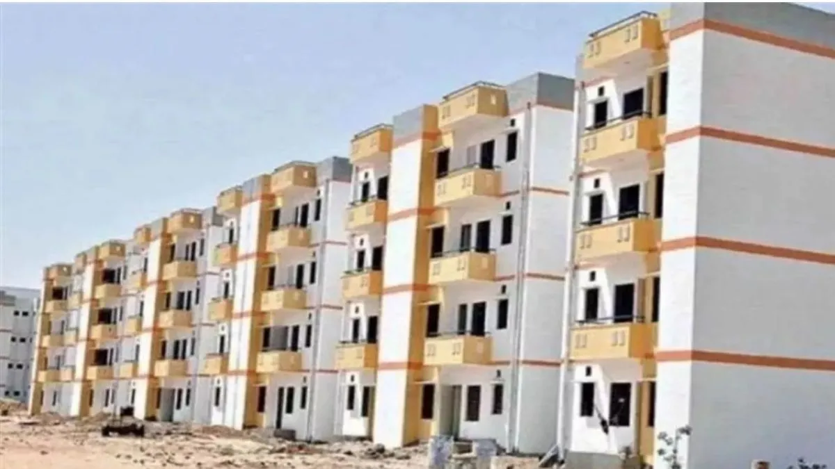 madrasi-camp-demolition-drive-jangpura-encroachment-narela-ews-flats-nizamuddin-railway-station-bulldozer-action-barapullah-drain-delhi-high-court-delhi-shanties-removed-delhi-urban-shelter-improvement-board