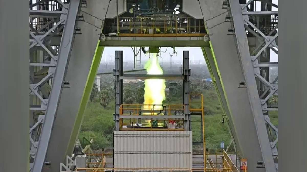 isro-conducts-third-hot-test-of-semicryogenic-engine-why-is-it-big-milestone-for-lvm3-launch-vehicle