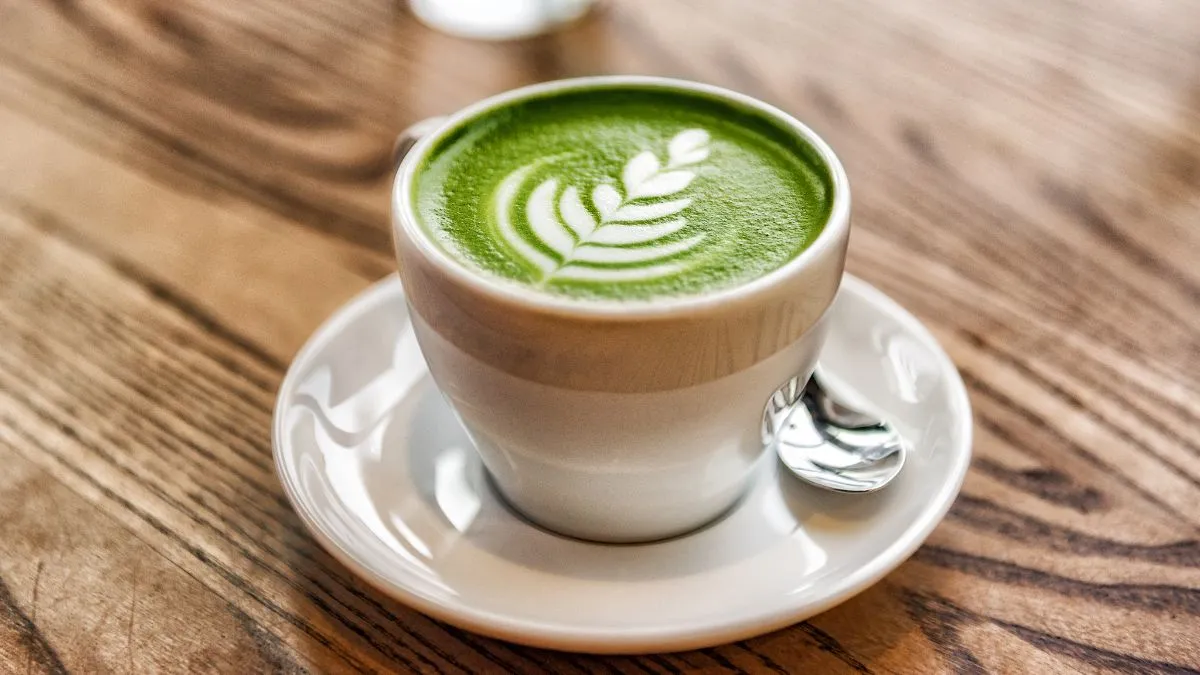 why-matcha-is-taking-over-as-the-latest-sipping-trend-heres-why-everyones-hooked