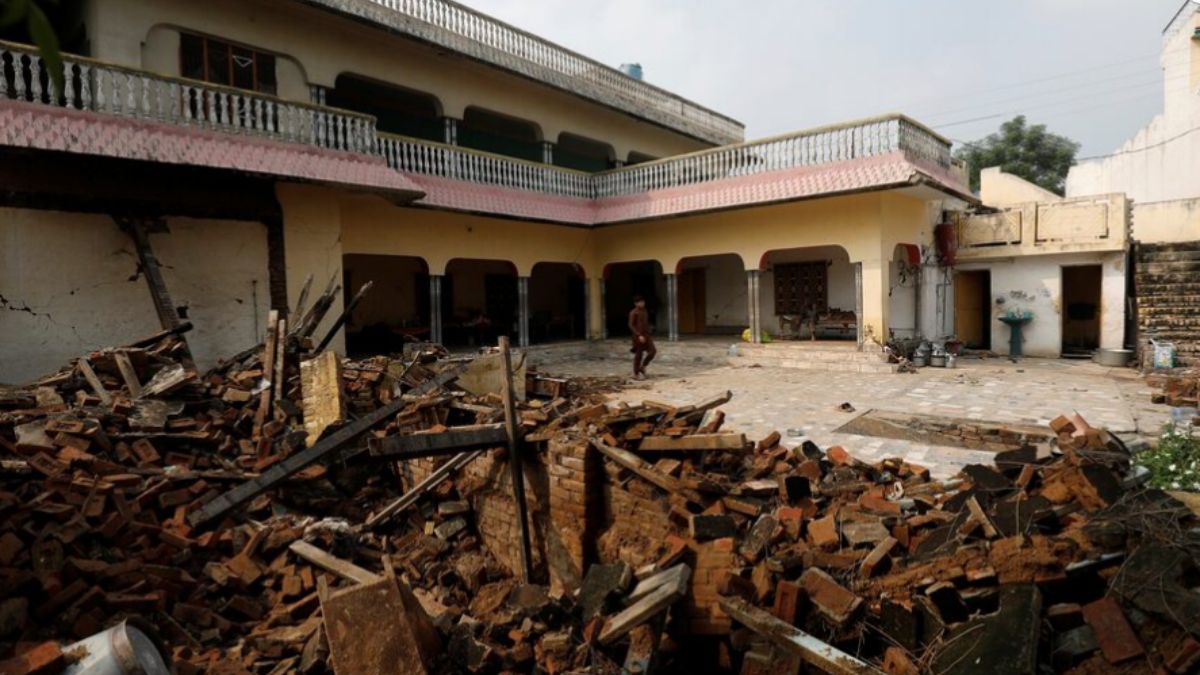 Earthquakes today karachi