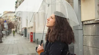 Monsoon Skincare: 5 Essential Tips To Combat Rainy Season Skin Woes