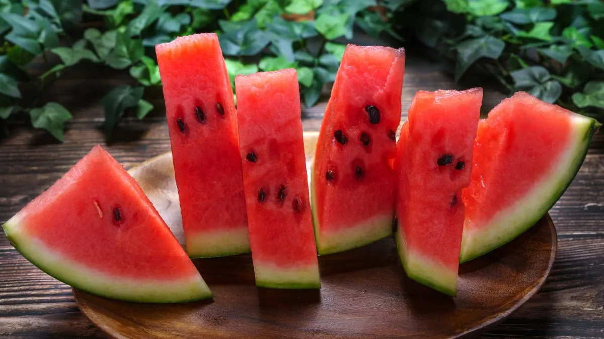 is-it-safe-to-eat-watermelon-seeds-heres-what-you-should-know
