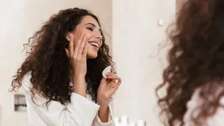 7 Skincare Myths That You Must Not Fall For Before Starting Your Beauty Regimen