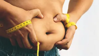 Can Morning Or Evening Walks Help Reduce Belly Fat? Insights From Expert