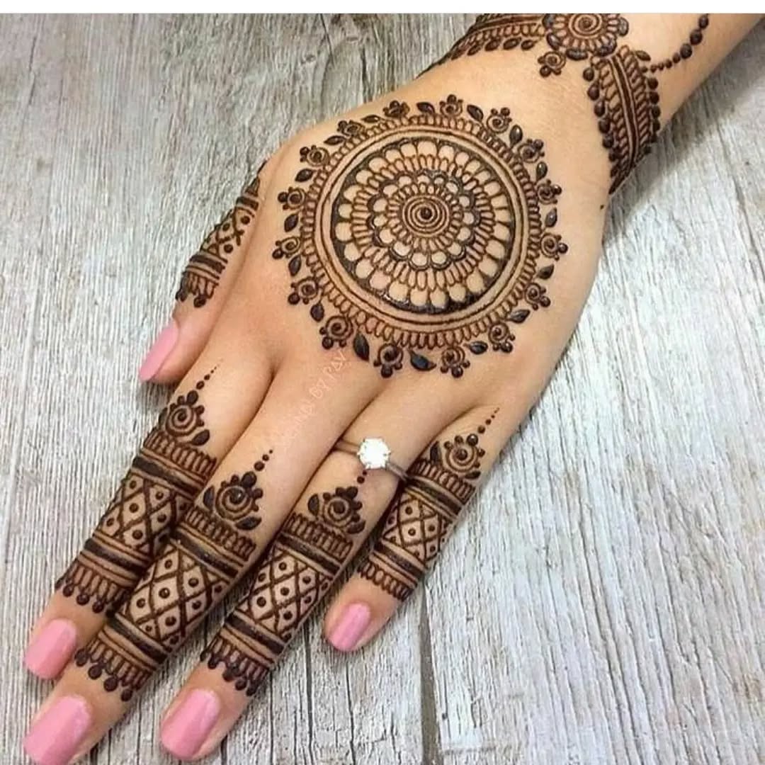 mandala mehndi