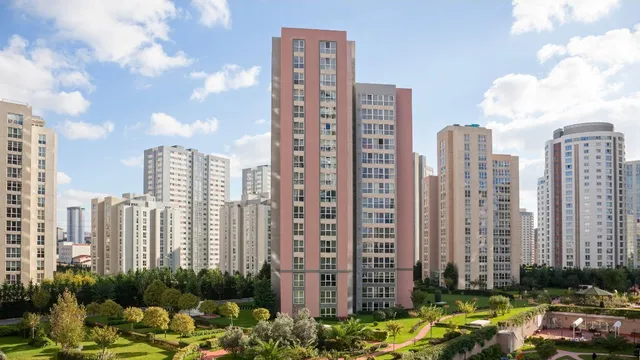 man-with-20-lpa-salary-cant-find-house-to-buy-in-gurugram-reason-will-shock-you