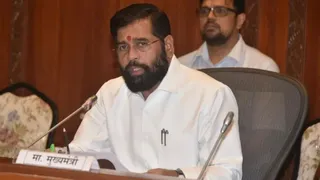 Pilot Refuses To Fly Eknath Shinde Over Duty Hours, Delay Saves Kidney Patient’s Life
