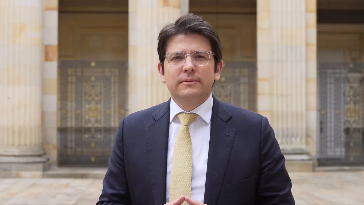 miguel-uribe-colombian-presidential-candidate-shot-in-bogota-who-is-he-horrific-video