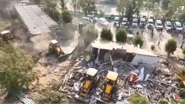 delhi-five-bulldozers-at-kalkajis-bhoomiheen-camp-as-dda-conducts-demolition-drive-on-encroached-land