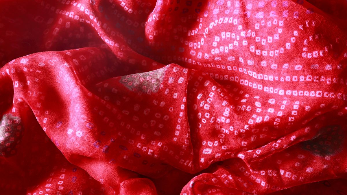 chanderi saree storage tips