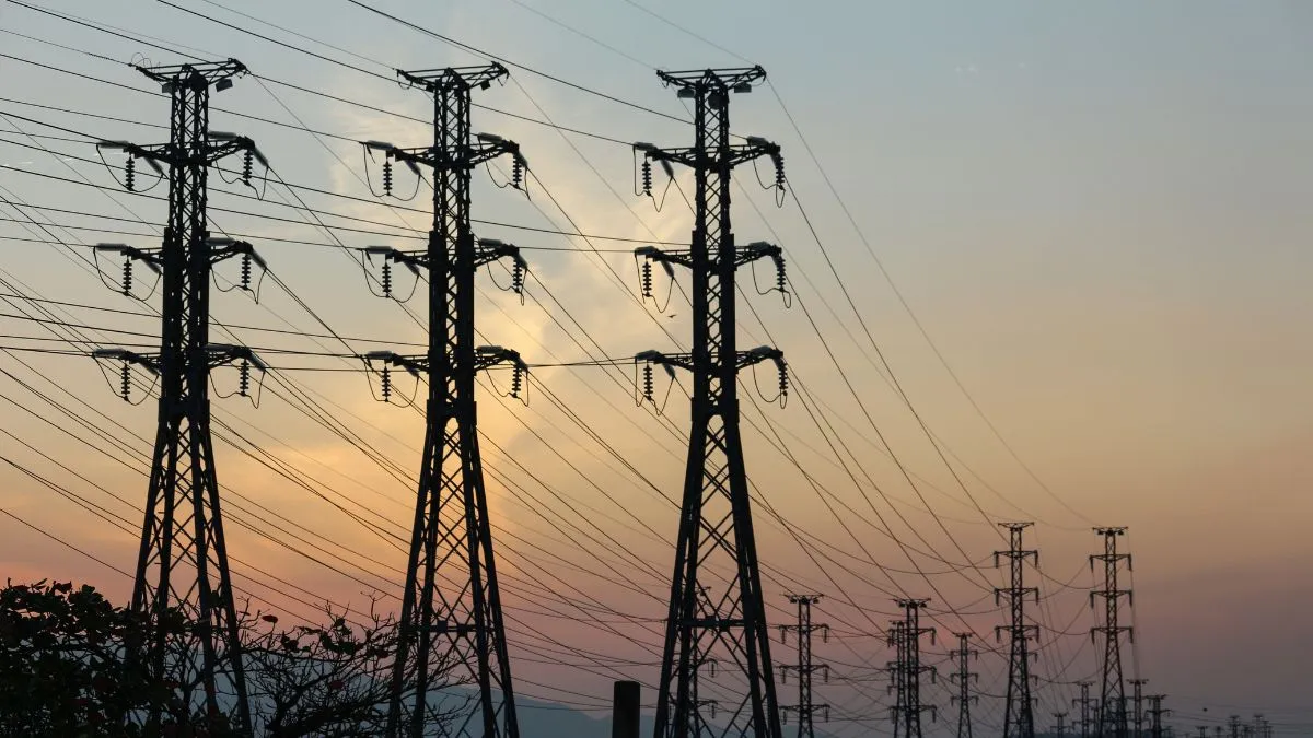 dakshin-haryana-bijlee-vitran-nigam-gives-150-crores-to-40-lakh-consumers-check-details
