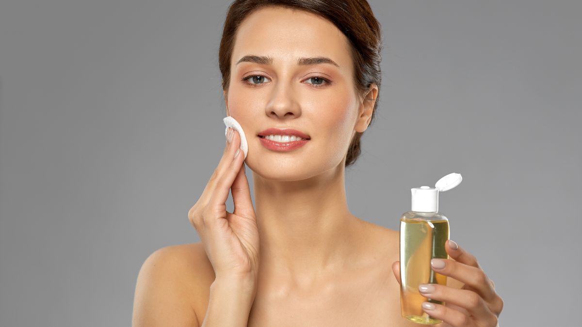 Homemade DIY Toners For Glass Skin Effect