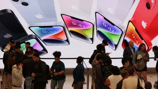 Trump's Tariff Threat Backfires: Apple Exports 97% Of Made-In-India iPhones To US To Bypass Tax Threat