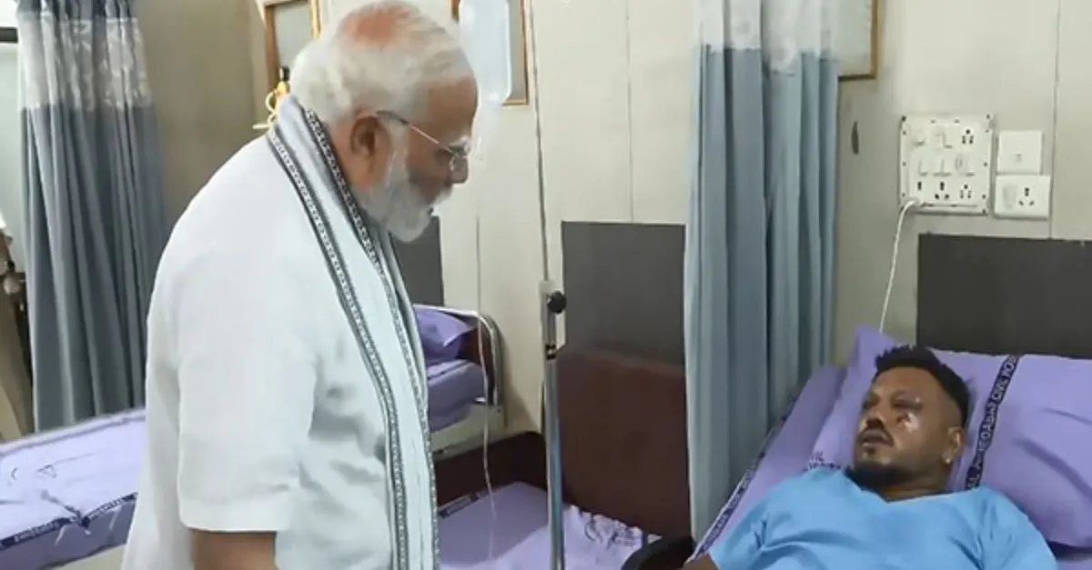 air-india-plane-crashs-lone-survivor-ramesh-vishwash-kumar-narrates-horror-to-pm-modi-dont-know-how