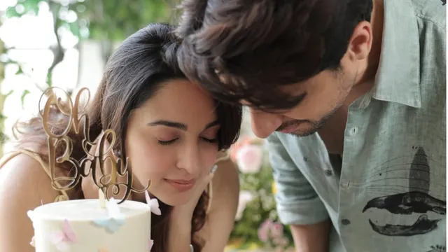 kiara-advani-wishes-incredible-dads-in-her-life-on-fathers-day-to-my-husband-sidharth-malhotra-whos-about-to-become-a-dad