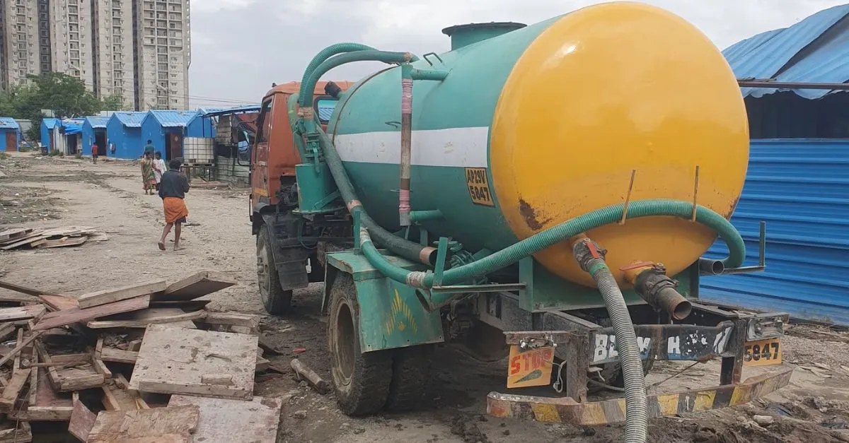 greater-noida-gnida-launches-drive-to-clean-underground-water-reservoirs-tankers-arranged-to-meet-demands