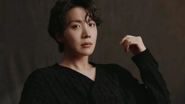 bts-jhope-hints-at-full-group-world-tour-post-military-discharge-as-quickly-as-possible