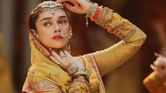 aditi-rao-hydari-reveals-not-receiving-any-work-despite-sanjay-leela-bhansali-heeramandi-success