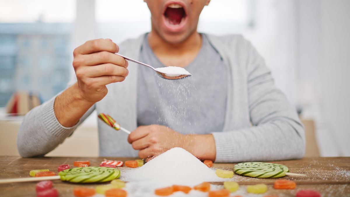Unhealthy Habits That Make You Look Older