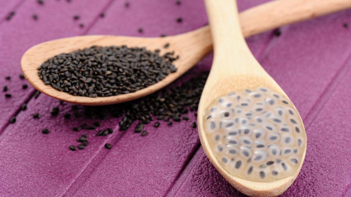 basil seeds vs chia seeds