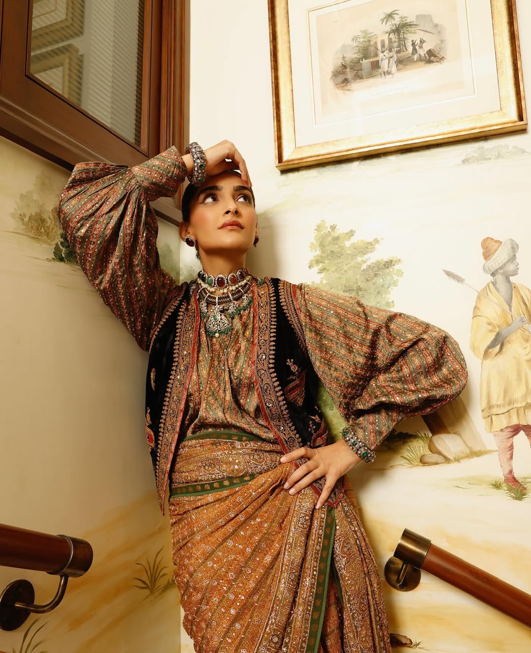 sonam kapoor saree pic