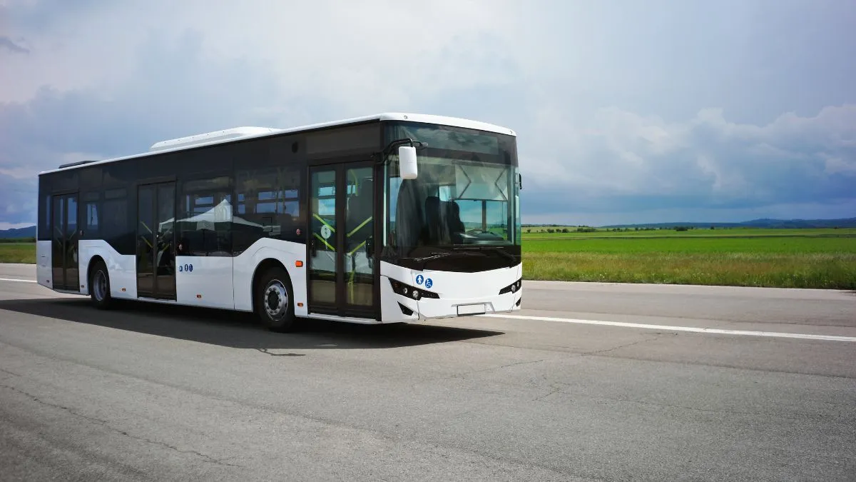 bihar-to-launch-150-ac-buses-to-delhi-punjab-up-bengal-haryana-for-festive-season-details