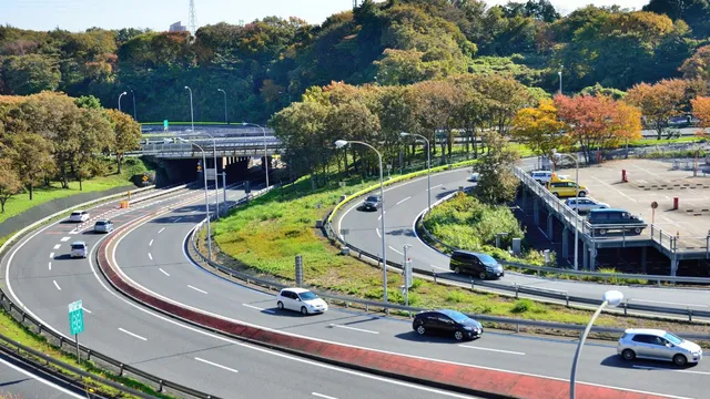 gorakhpur-link-expressway-up-enhances-surface-standards-with-aibased-swiss-tech-inauguration-on-june-20