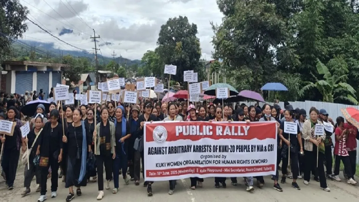 manipur-cricis-kuki-women-hit-street-to-protest-arbitrary-arrests-respect-human-rights