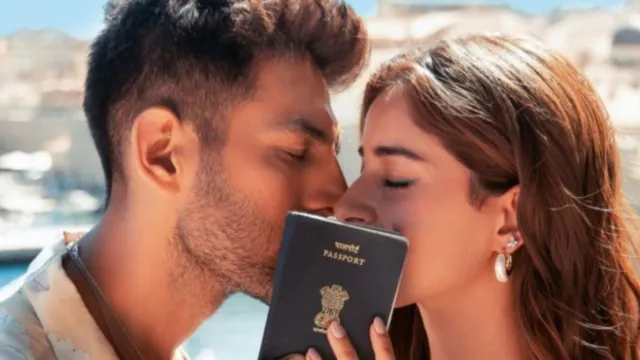 kartik-aaryan-deletes-instagram-post-shared-for-tu-meri-main-tera-co-star-ananya-panday