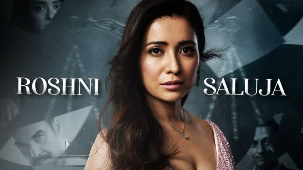 Asha Negi as Roshini Saluja