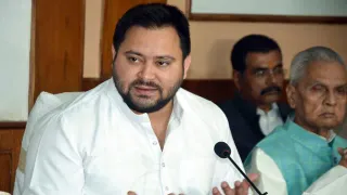 Bullets Fired Near Tejashwi Yadav’s Residence In Patna; RJD Leader Chides Nitish-Led NDA Govt Over Law And Order
