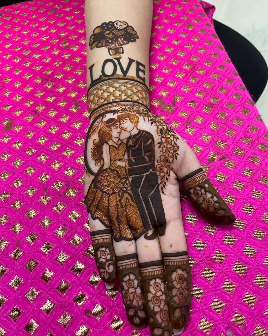 couple mehndi designs (2)