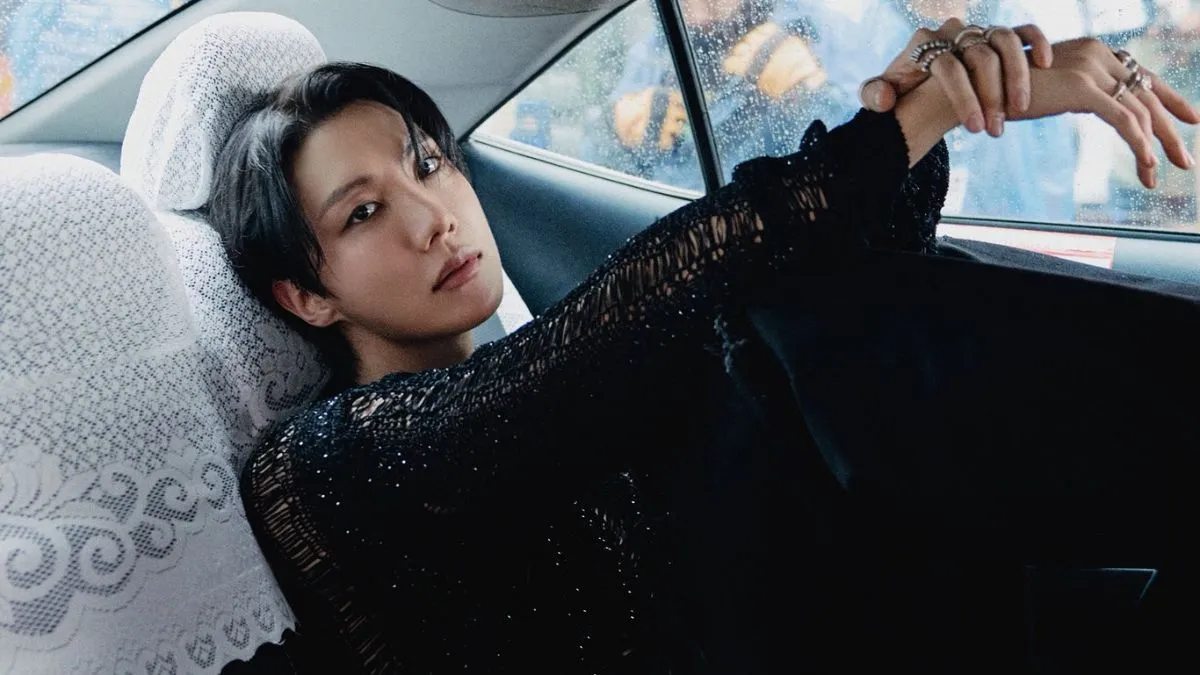 bts-jhope-ideal-type-revealed-hobi-shares-cute-preferences-on-twice-sana-show