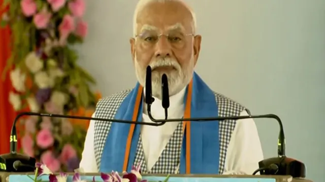 pm-modi-to-flag-off-gorakhpurpatna-vande-bharat-in-patna-unveil-key-developmental-projects-worth-rs-5000-crore-in-siwan-details