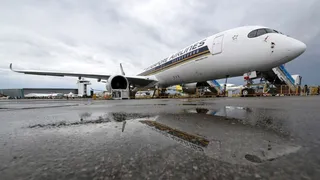Shellfish Horror On Singapore Airlines Causes Emergency Landing: Here's What Actually Happened
