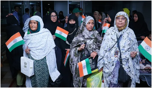 operation-sindhu-third-flight-lands-in-delhi-517-indians-evacuated-so-far-iran-israel-middle-east-conflict